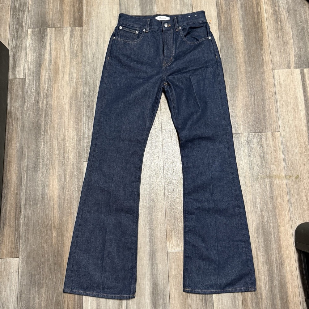 BKE Buckle Derek Bootcut Jeans Mens 32x29 Light Wash Denim Relaxed Fit Y2K